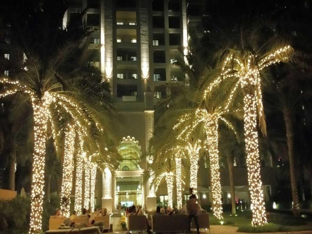 Beachfront Two Bedrooms On Palm Jumeirah By Deluxe Holiday Homes Dubaï Extérieur photo